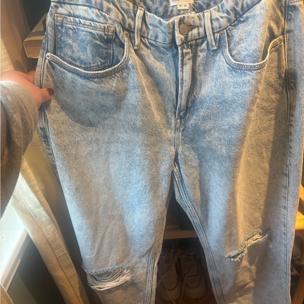 Good American Good 90s Relaxed Blue Distressed Flare Jeans NWT - Picture 3 of 6